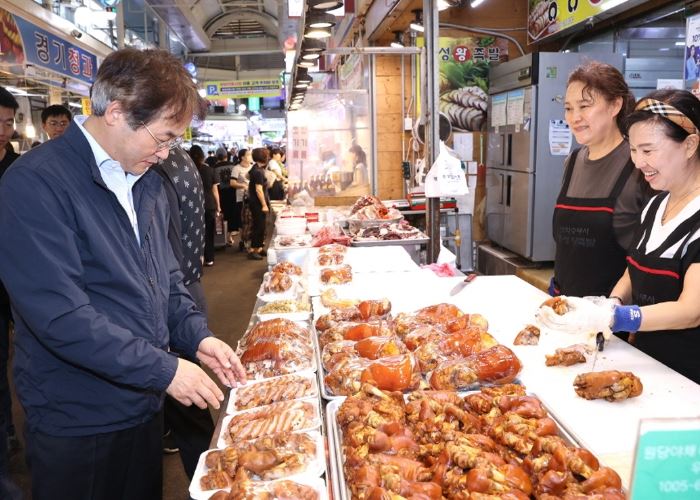 원당시장을 찾은 이동환 고양특례시장