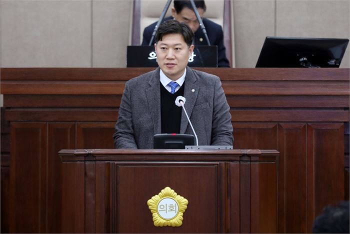 김동은 더불어민주당 대표의 연설