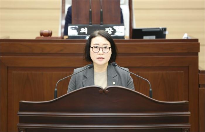 인천 서구 고선희 의원, 주차장 조성 입지 선정에 대한 행정절차 및 결과 질타