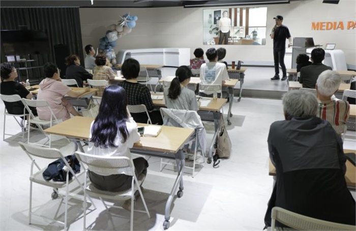 미추홀구 주안영상미디어센터, ‘사진으로 바라보기’ 인문학 프로그램 운영해