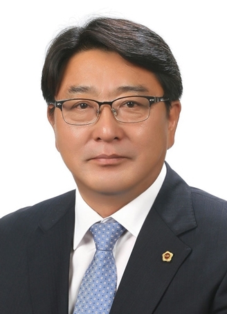 최규만 위원장