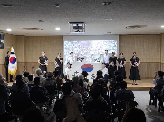 파주시, 광복 80주년 기념 전야 음악회 성황리에 종료