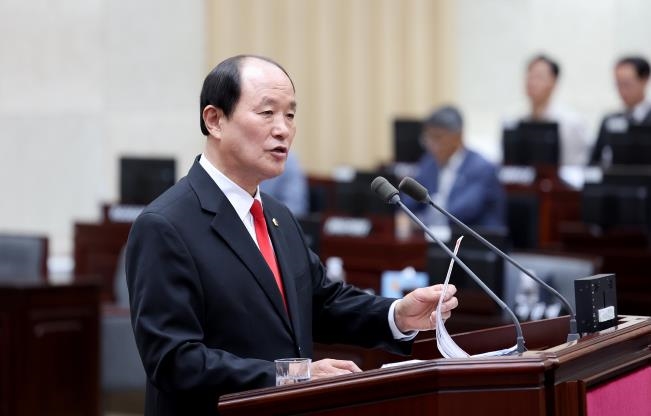 인천시의회 윤재상 의원, 인천시 현안 해결 촉구