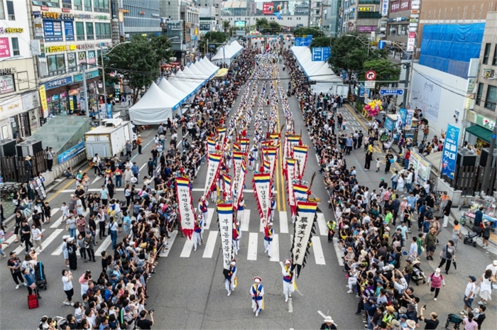 ‘가치있는 풍물축제, 같이하는 부평축제로’ 제29회 부평풍물대축제 개최2(2024부평풍물대축제 거리퍼레이드)