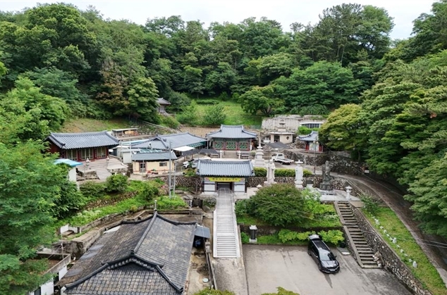 감로사 전경