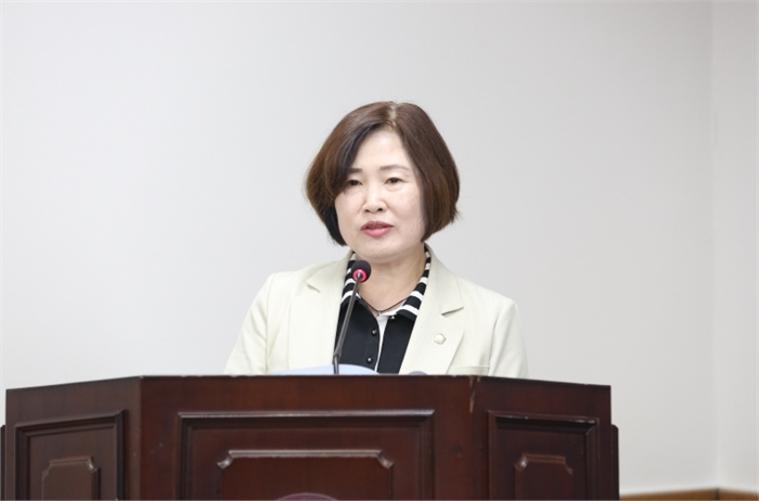 인천 서구 유은희 의원, ‘맨발걷기 활성화 및 지원에 관한 조례 일부개정 조례안’ 대표 발의