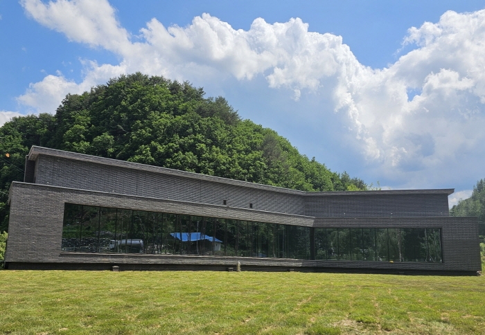 양구백토마을 공예창작스튜디오, 해외 작가 2명 신규 입주