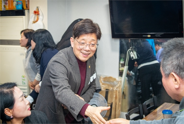 성남시의회, 하대원동 청소년지도협의회 송년회 참석