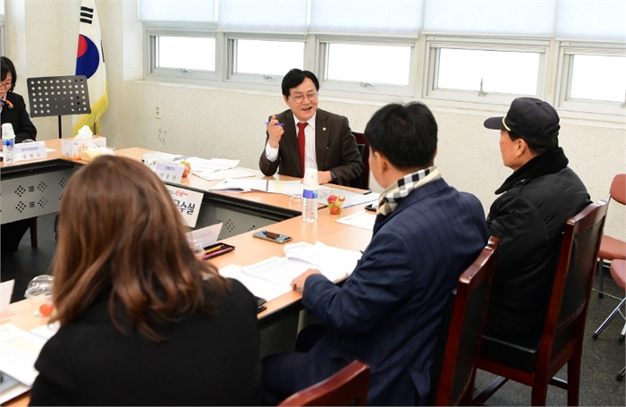 강화군, 현장 중심 ․ 소통 강화… ‘찾아가는 이동 군수실’ 신속 피드백으로 주민 효능감 높여
