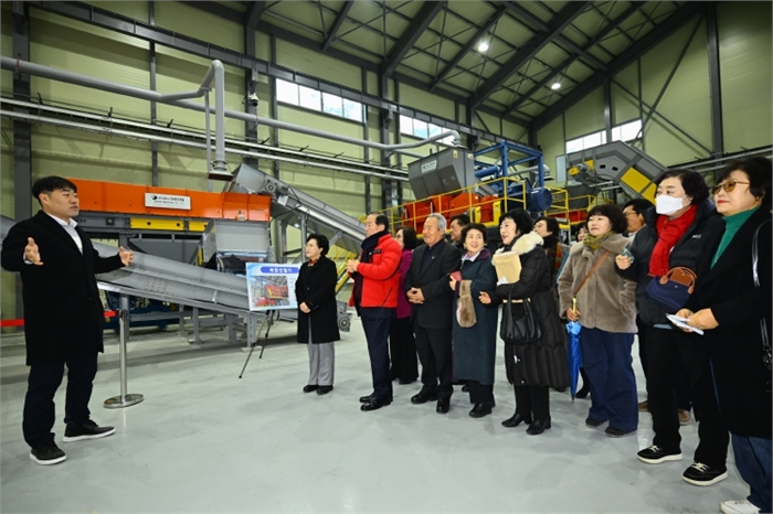 속초시 폐비닐 전문 선별시설 준공