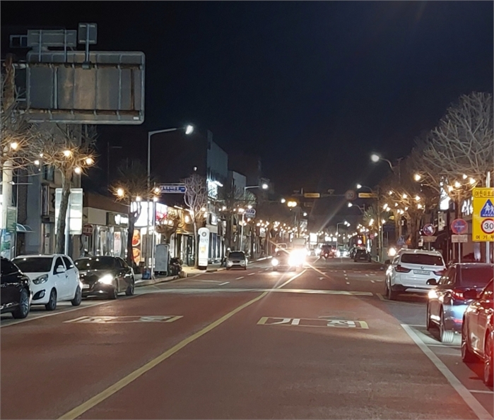 동송읍 시가지 일대 화려한 빛의 거리 조성